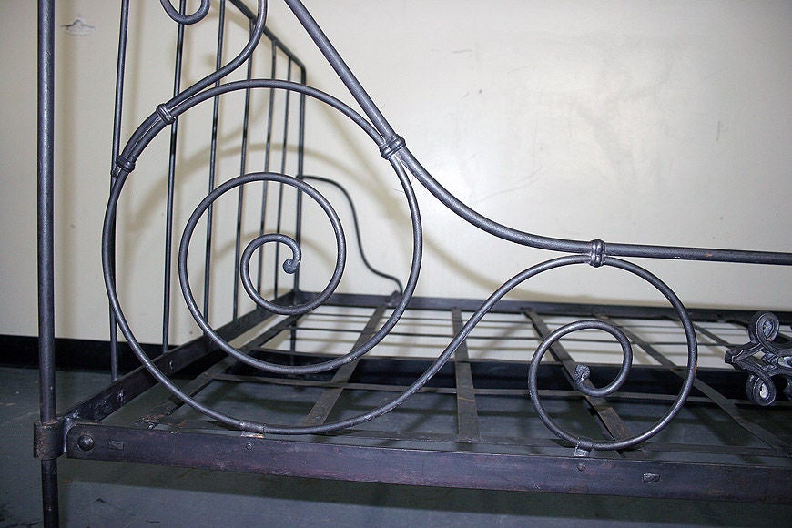French 19th C. Wrought Iron Day Bed 1