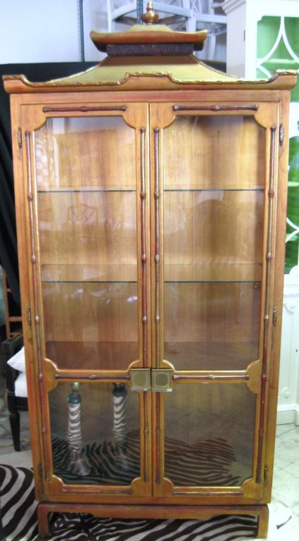 Pagoda Top/Faux Bamboo Chinese Chippendale Cabinet/Curio 1