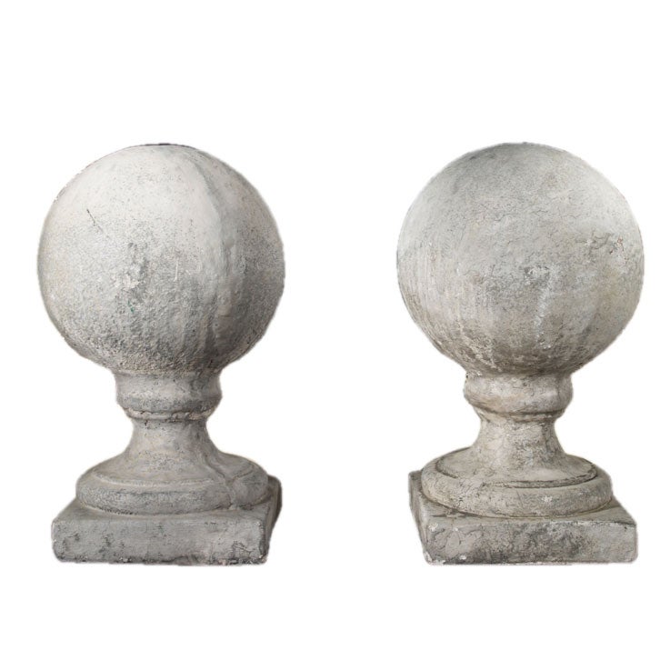 # 1069- A pair of 19th century stone finials For Sale at 1stDibs
