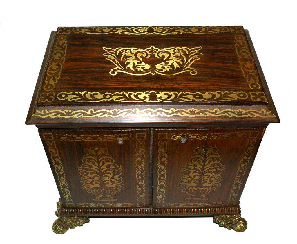 English Regency Brass Inlaid Sewing Box, c1810 In Good Condition For Sale In valatie, NY