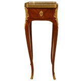 Louis XV Gilt-Metal-Mounted Kingwood Table en Chiffonnière