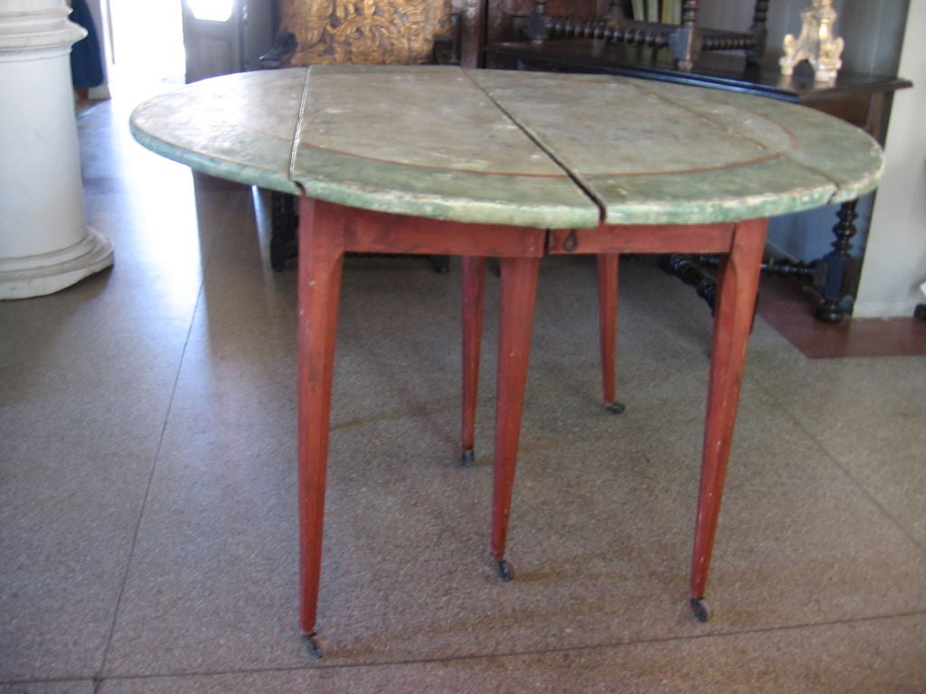 Louis XVI French dining table with three leaves, 