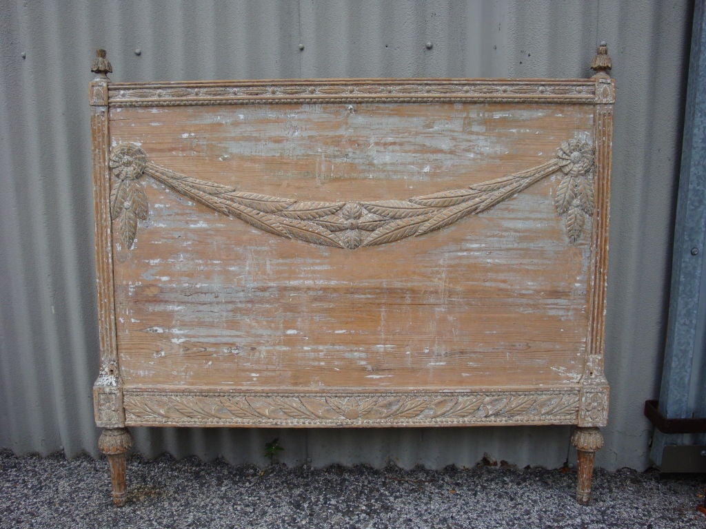 Beautifully Carved and Scraped Gustavian Style Daybed. Foot Board Has Finish on Both Sides. Two Adjustable Carved Side Rails, Carved Halfway on Each Side.The Rails Adjust to 78