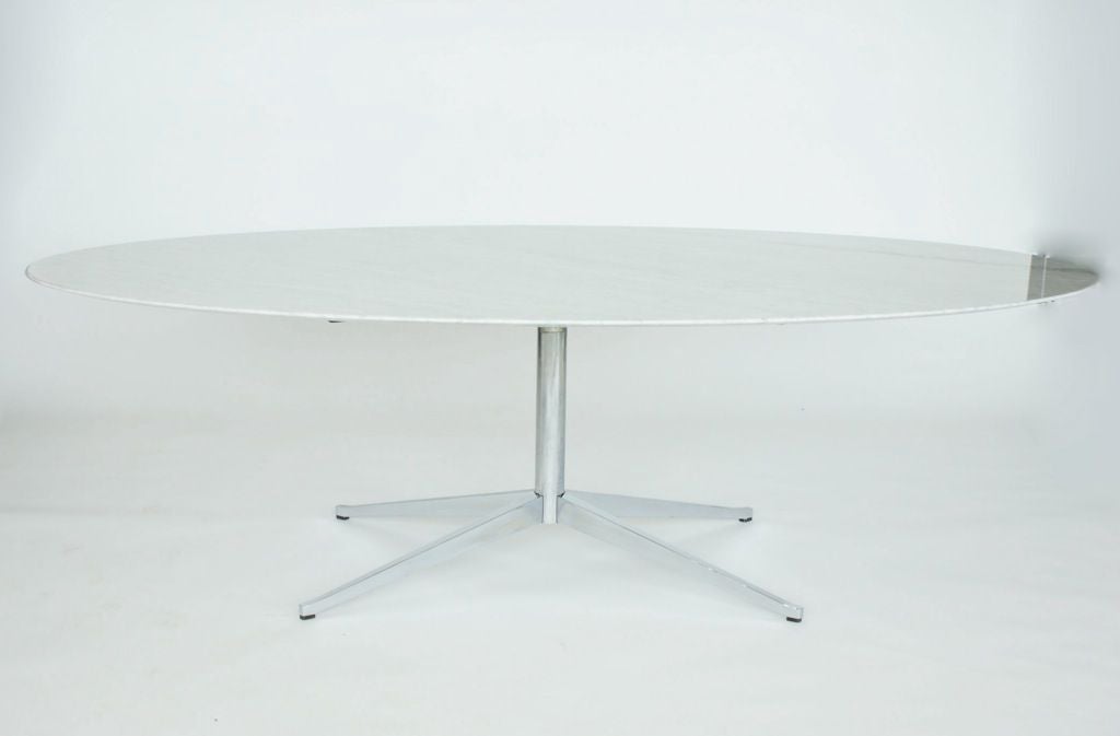 LARGE-Oval Dining Table/Desk 96