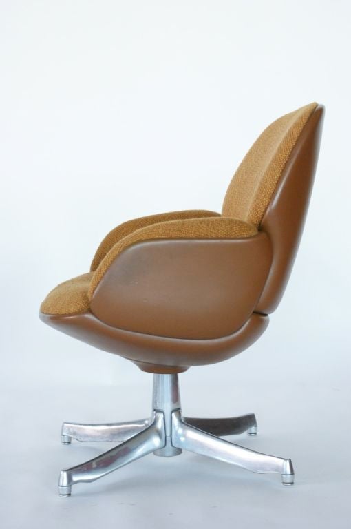 Wool Warren Platner Lounge Chairs for Steelcase