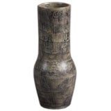 Accolay tall vase with subtle floral design