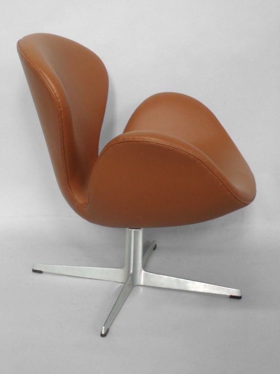 Leather Covered Swivel Swan Chair by Arne Jacobsen