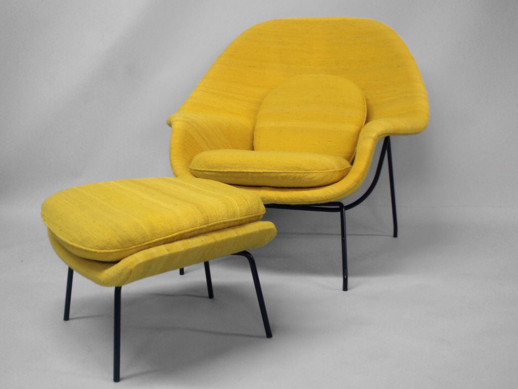 A Pair of Early Womb Chairs with Ottomans by Eero Saarinen for Knoll.