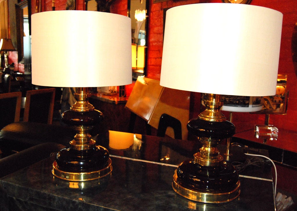 Silk Pair of 1960s, Italian Glass Table Lamps For Sale