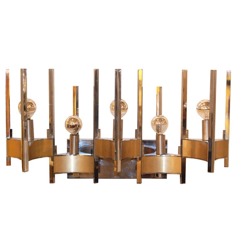 Single Large Wall Sconce by Gaetano Sciolari For Sale