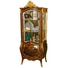 FINE LOUIS XV STYLE GILT BRONZE MOUNTED ROSEWOOD VITRINE