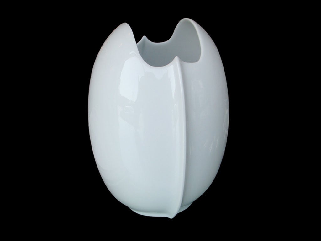 Lino Sabattini porcelain vase for Rosenthal studio-line