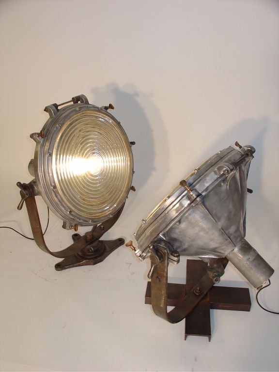 Pair of great Pyle-National Industrial Spotlights from the Bethlahem Steel Plant with original ribbed glass lenses.