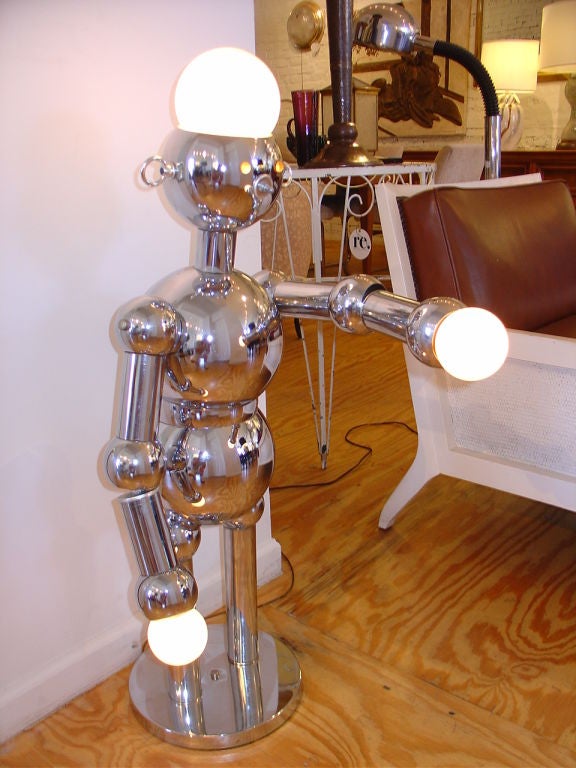 Large desirerable Torino Lamp Company Robot Lamp. Semi-articulated arms.