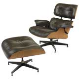 670 lounge chair and 671 ottoman Charles and Ray Eames