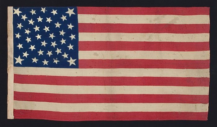 38 STAR AMERICAN FLAG, EXTREMELY RARE WREATH VARIATION, COLORADO