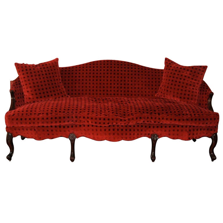 18th Century English Mahogany Settee Upholstered in Red Velvet For Sale