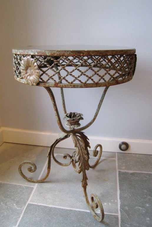 Italian Garden table with mirrored plateau For Sale