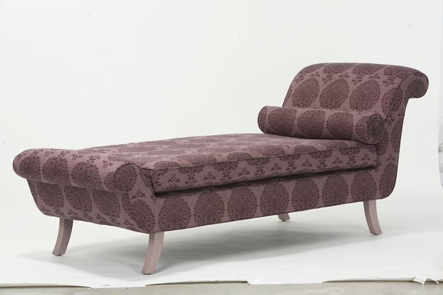 Downtown Classics Chaise Longues In Excellent Condition In Los Angeles, CA