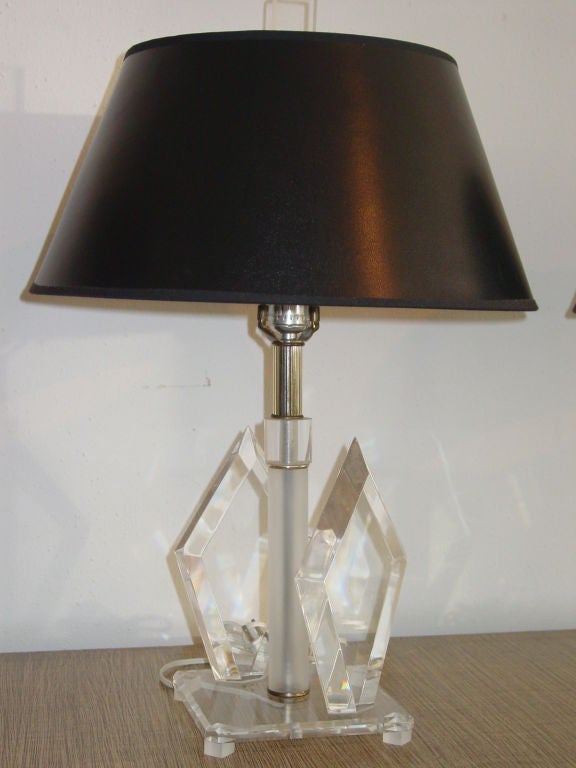 American Cool pair of Lucite Lamps