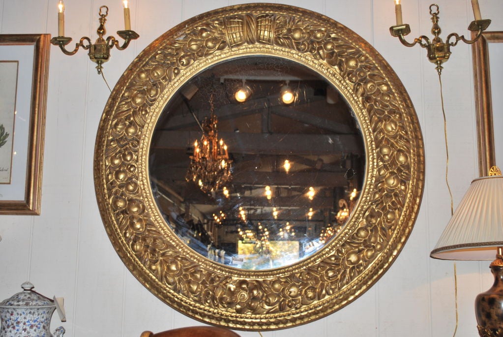 French  Round gilded mirror