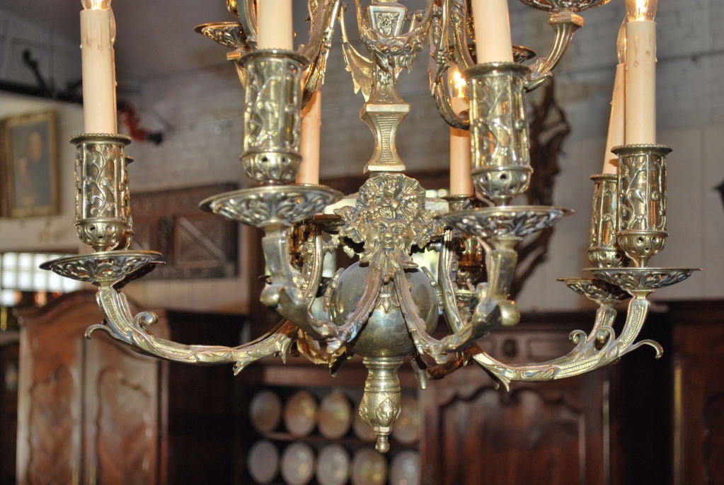 French Brass 12-arm chandelier For Sale 2