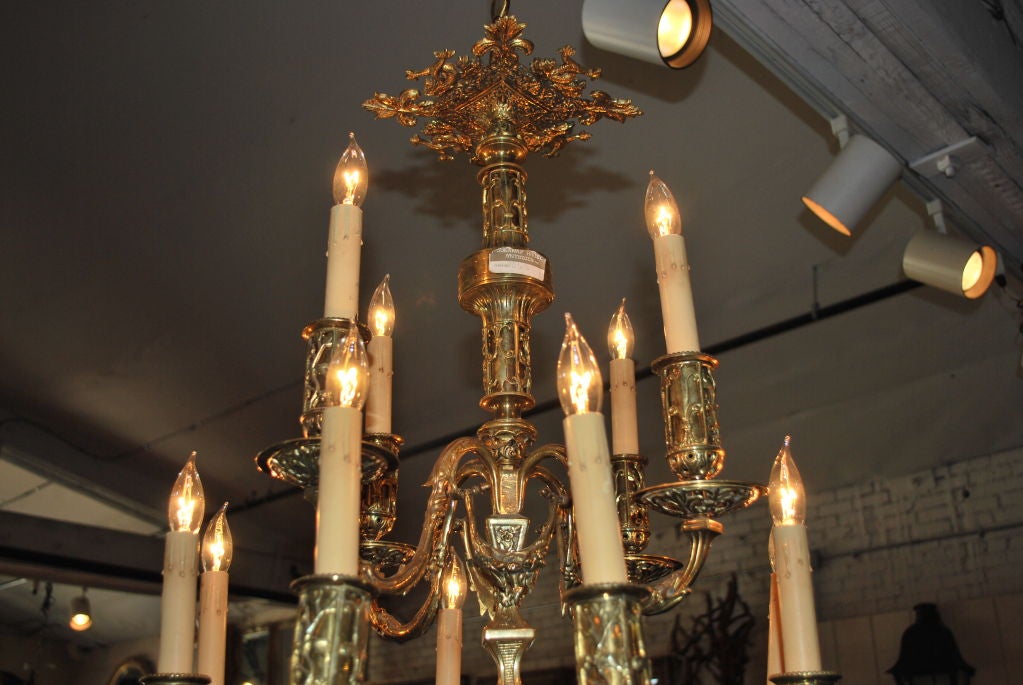 French Brass 12-arm chandelier For Sale 3