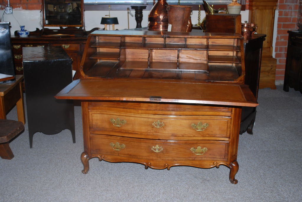 18th century Louis XV Bureau