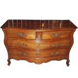 18th century French Galbee commode