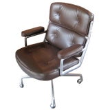 Time Life desk chair designed by Charles Eames