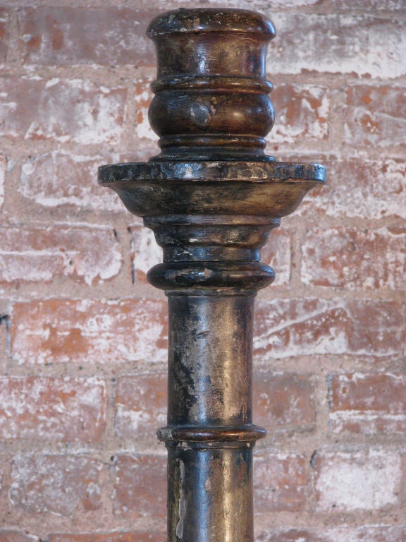 Wood Italian 17th century Baroque Tall and Painted Torchère For Sale
