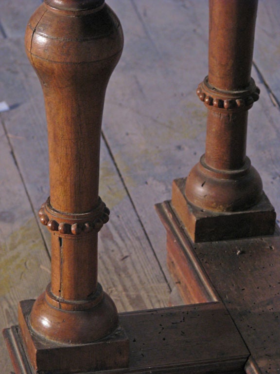 French `19th century Renaissance style Cross Lorraine small Walnut center Table In Good Condition For Sale In Troy, NY