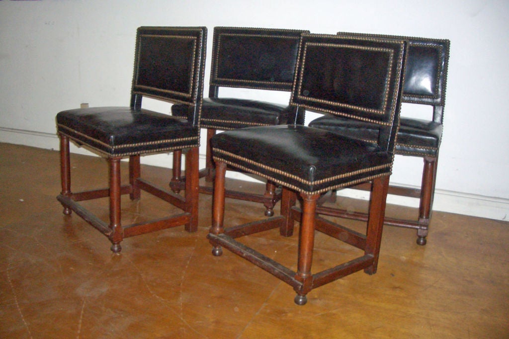 Renaissance Set of Four French early 17th century Henry II Chairs For Sale