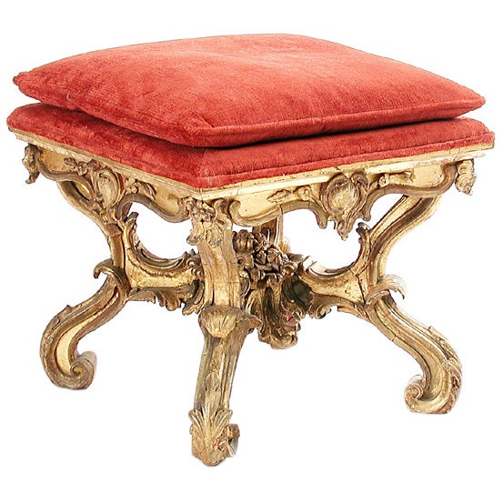Italian Baroque gilt stool