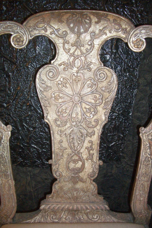Bois Fauteuil anglais de style George I en argent, d'après un design de William Kent en vente