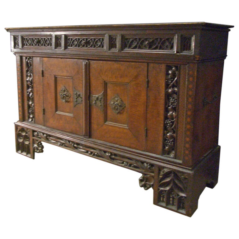 Early 16th century German Gothic / Sideboard For Sale at