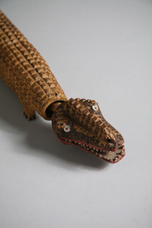 Alligator Sculpture