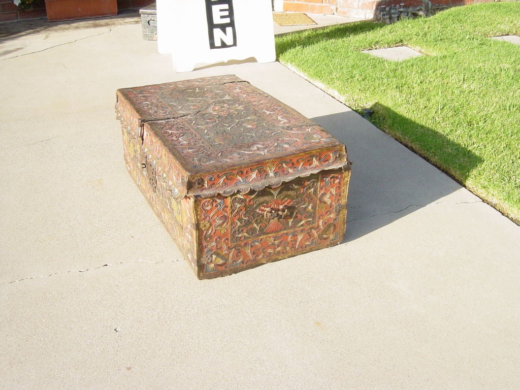 Peruvian Spanish Colonial polychrome tooled leather chest For Sale