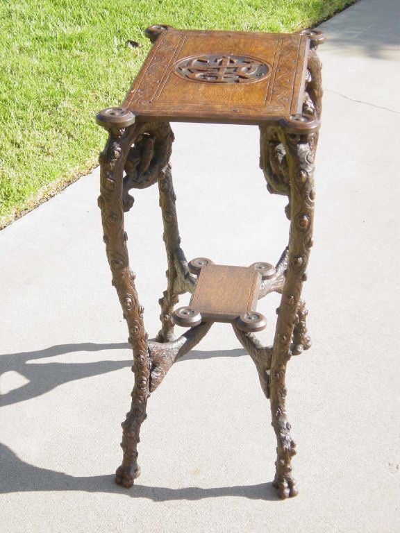 English Arts and Crafts Table