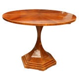 Biedermeier-style table. Walnut with fruitwood edging