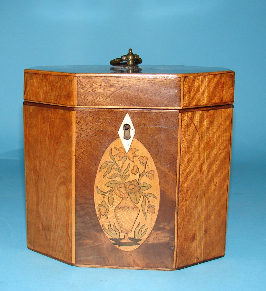 Octagonal tea caddy