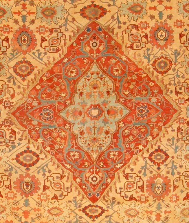 Persian Late 19th Century Serapi 'Heriz' Carpet