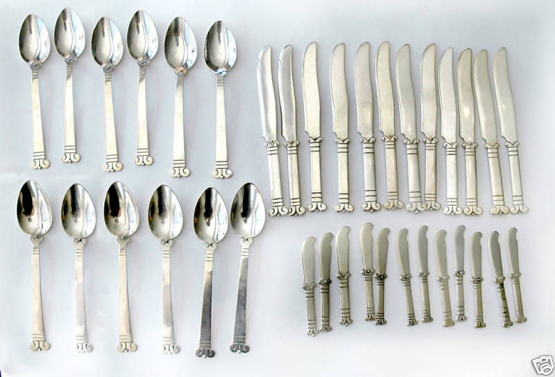 IMPORTANT Aguilar 1940 Sterling Silver Aztec Flatware, 105 Pieces PLEASE INQUIRE In Excellent Condition In New York, NY