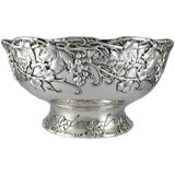 ANTIQUE WHITING 1890 STERLING SILVER PUNCH BOWL 134oz GRAPES