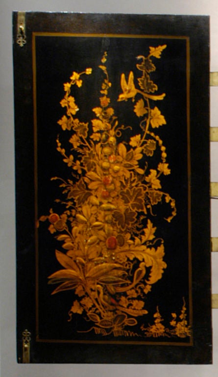 William & Mary Japanned Cabinet on Chest. c.1690 3