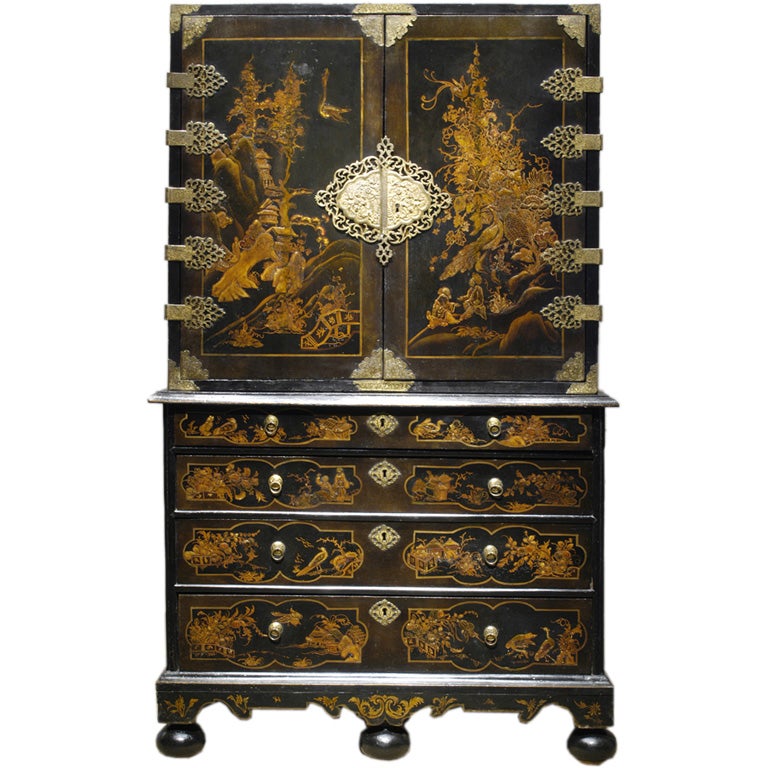 William & Mary Japanned Cabinet on Chest. c.1690