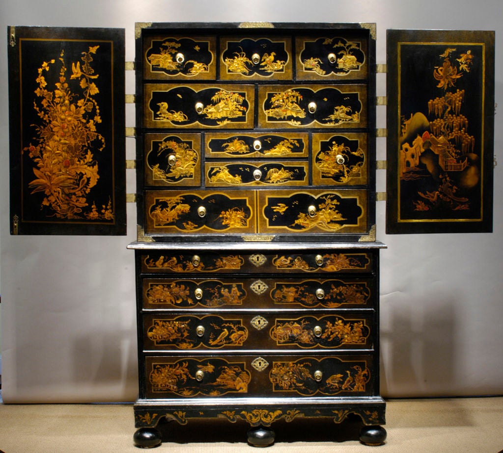18th Century and Earlier William & Mary Japanned Cabinet on Chest. c.1690