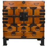 Antique Tanzu chest