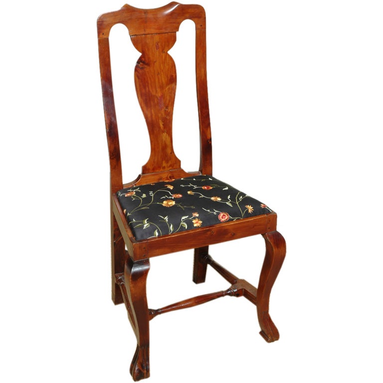 Bermuda  Queen Anne slip seat side chair For Sale