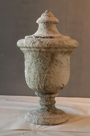 MARBLE FINIAL